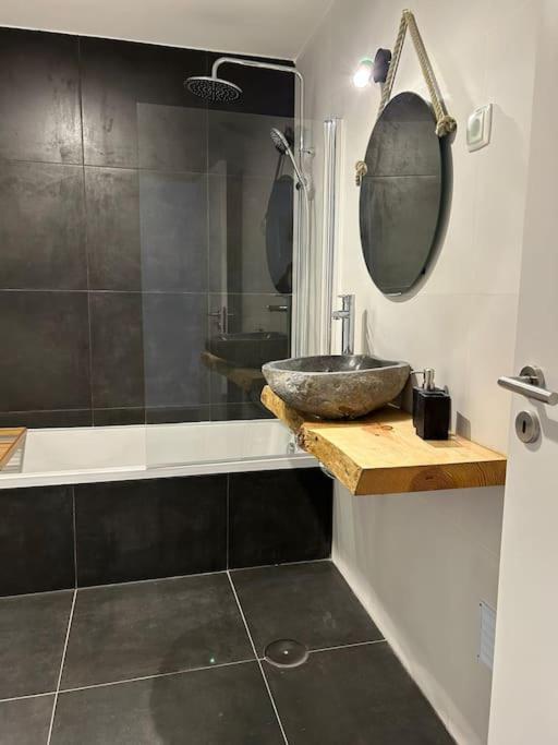 ヴィラ・ノヴァ・デ・ミルフォンテスCasa Dos Avosアパートメント エクステリア 写真